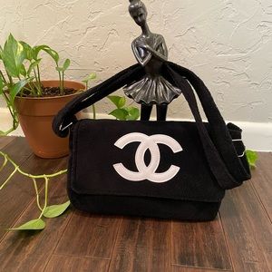 Chanel Beauty Precision Bags
